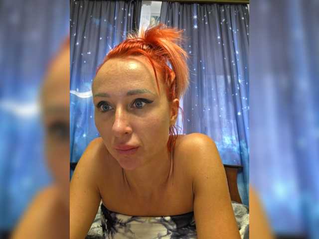 Valeriah's BongaCams show and profile