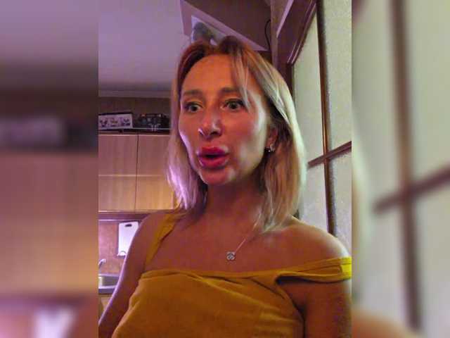 valeriah cam belle