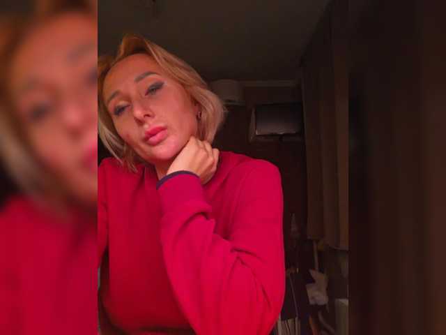 Valeriah live cam on BongaCams