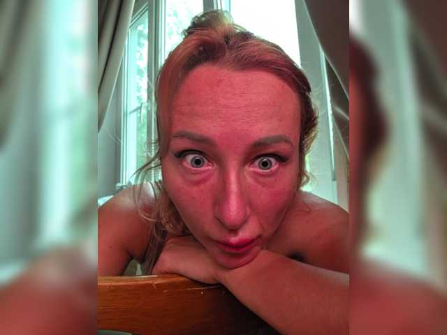 Valeriah live cam on BongaCams