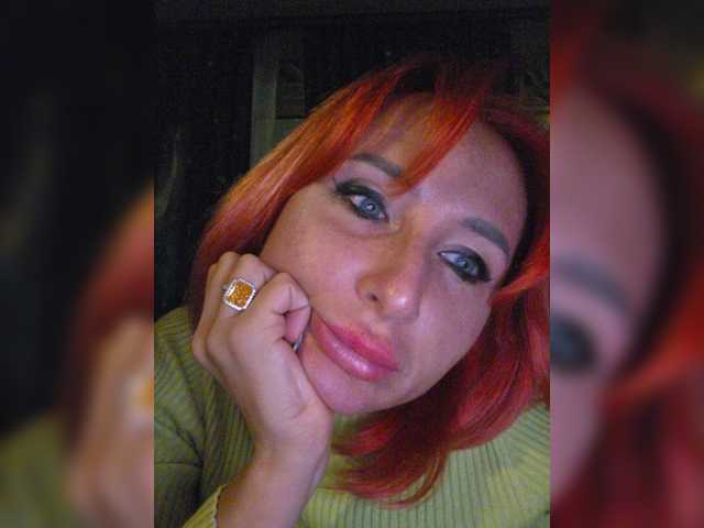 Valeriah's BongaCams show and profile