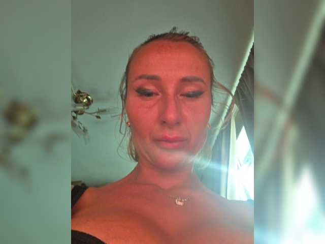 valeriah live sex show