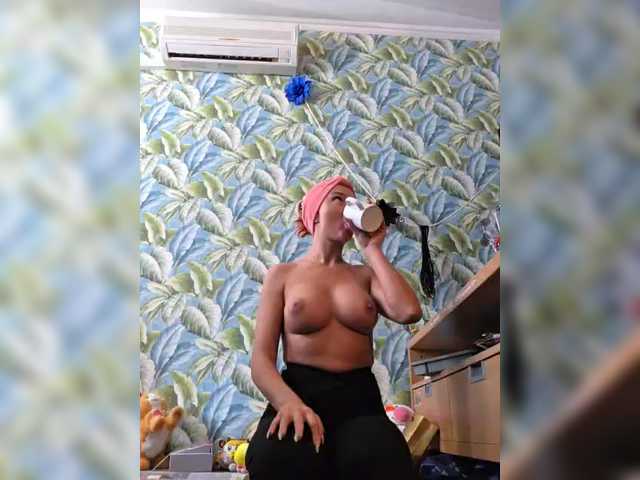  Valeriah chat room
