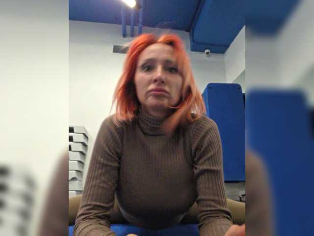 Valeriah Live Cam and Statistics on UnifiedCams