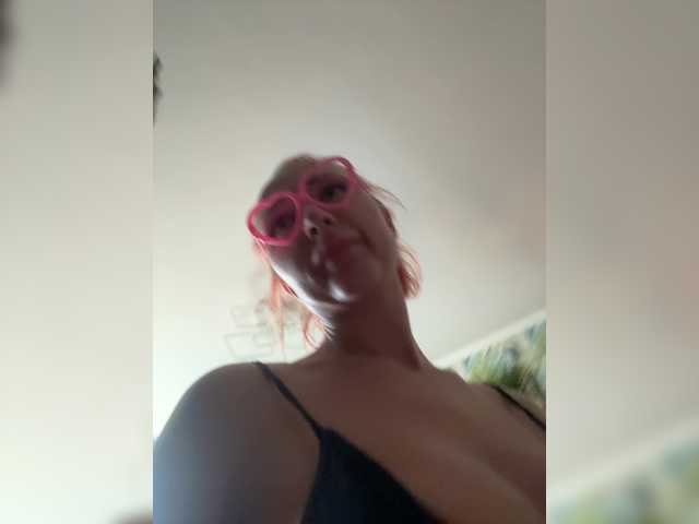valeriah cam belle