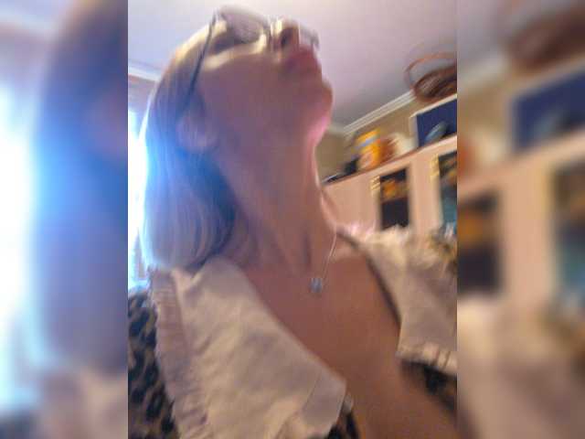 valeriah online