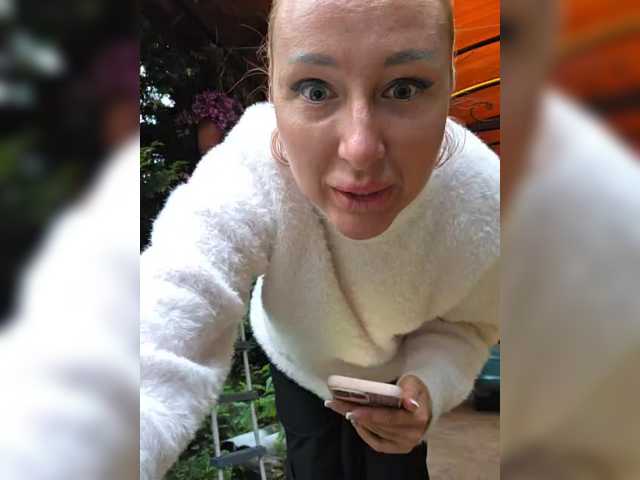 valeriah live sex show