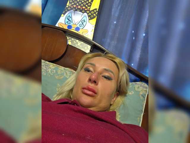 Valeriah's BongaCams show and profile