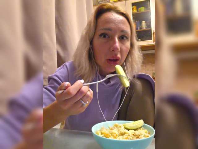 valeriah live sex show