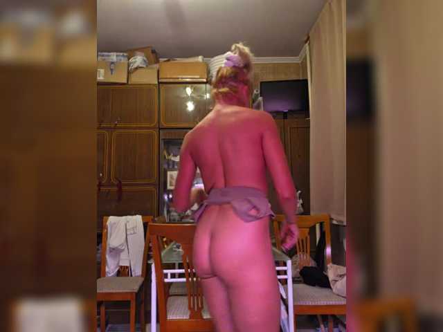 Valeriah live cam on BongaCams