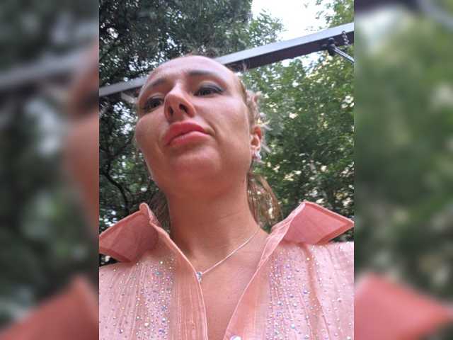 valeriah cam belle