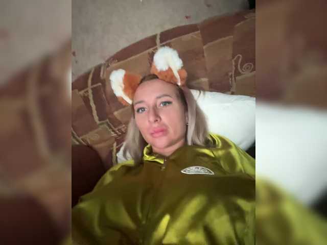 Valeriah live cam on BongaCams