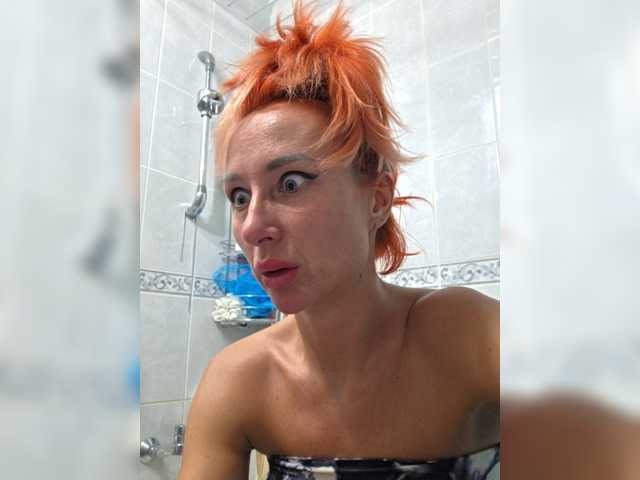 Valeriah's BongaCams show and profile