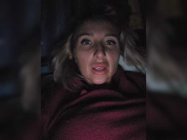 Valeriah's BongaCams show and profile