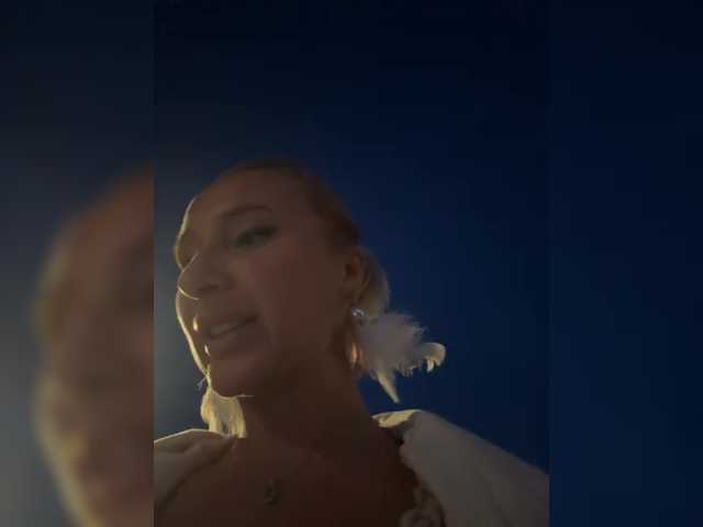 Valeriah live cam