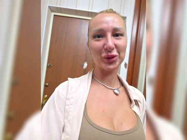 ARotikA1 webcam