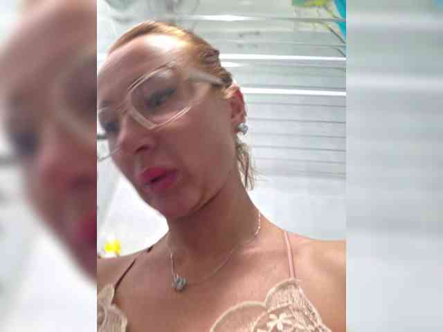 Valeriah Sex Cam Show