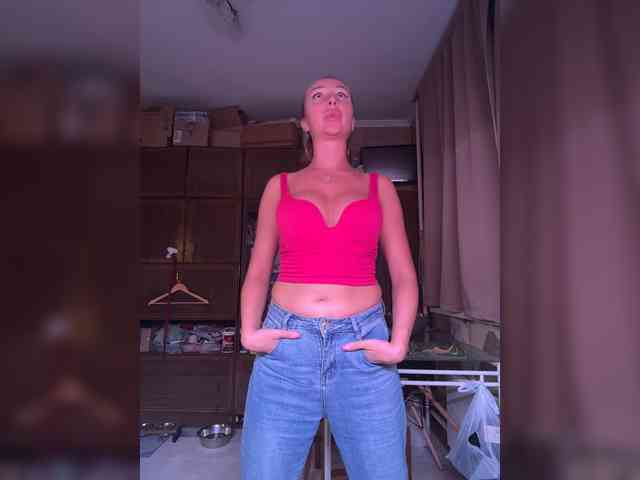 Valeriah Sex Cam Show