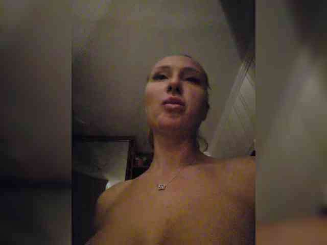 Valeriah Sex Cam Show
