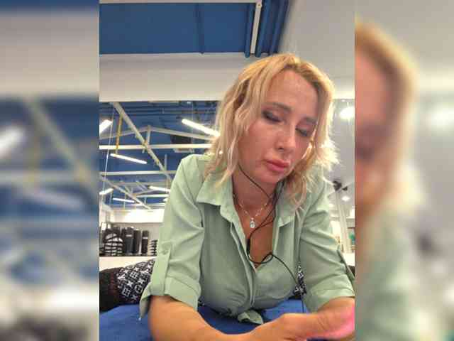 ARotikA1 webcam