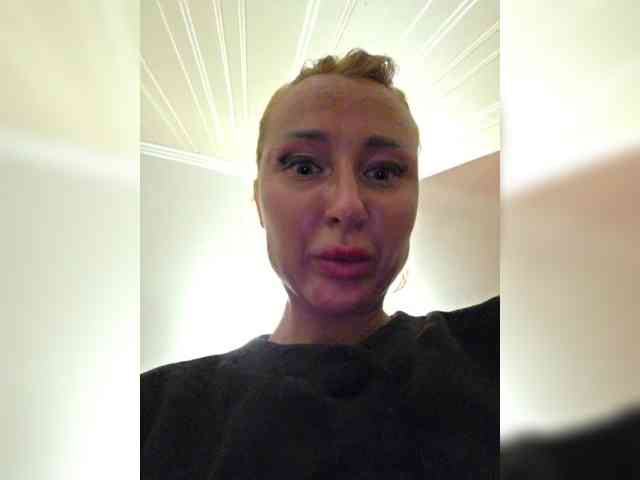 Valeriah Sex Cam Show