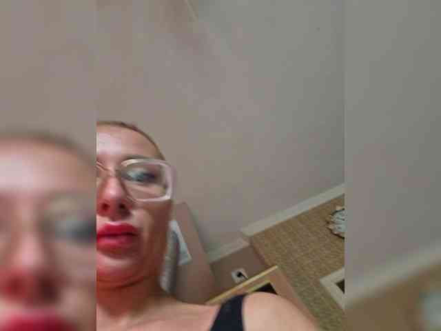 Valeriah Sex Cam Show