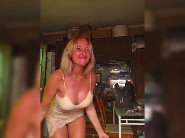 Valeriah Sex Cam Show