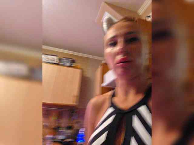 Valeriah Sex Cam Show