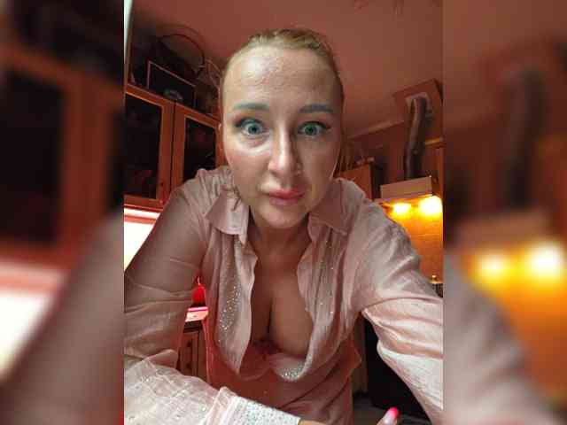 Valeriah Sex Cam Show