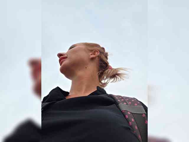 Valeriah Sex Cam Show