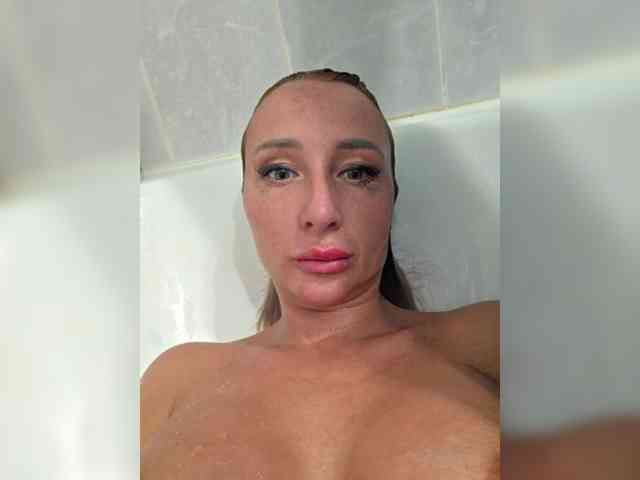 Valeriah Sex Cam Show