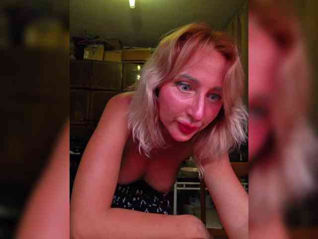 Valeriah Sex Cam Show