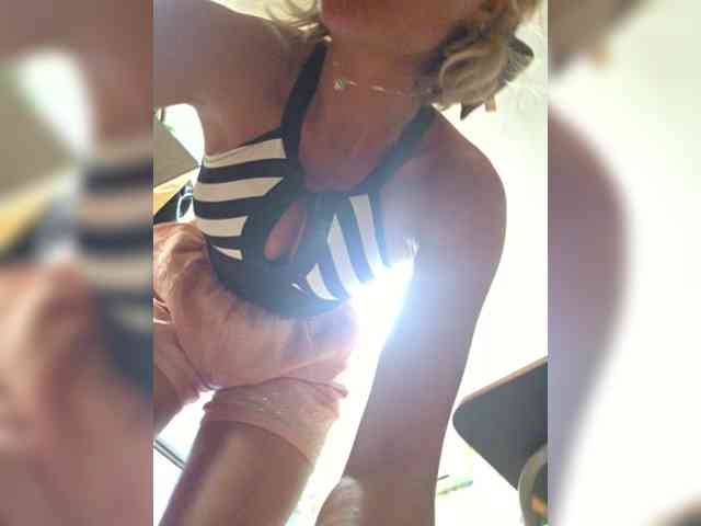 ARotikA1 webcam
