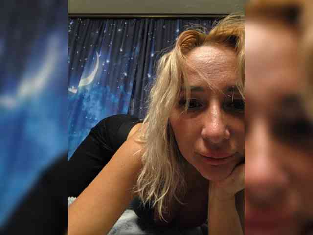 Valeriah Sex Cam Show