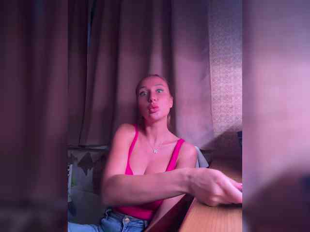 Valeriah Sex Cam Show