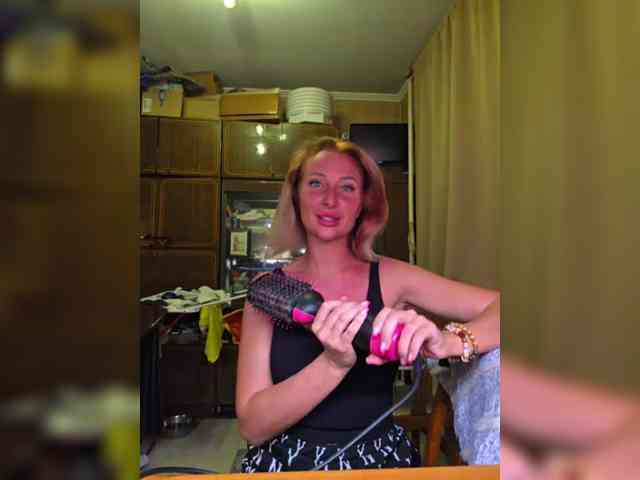 Valeriah Sex Cam Show
