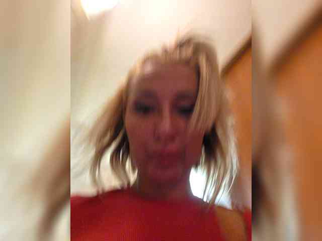 Valeriah Sex Cam Show