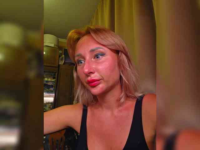 Valeriah Sex Cam Show