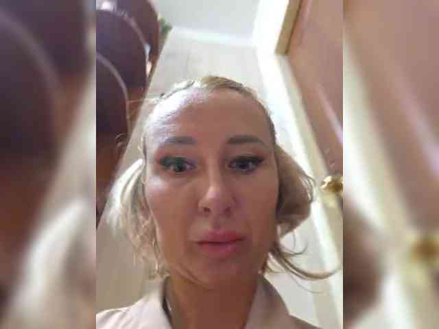 ARotikA1 webcam