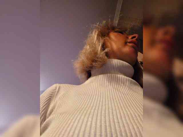 Valeriah Sex Cam Show