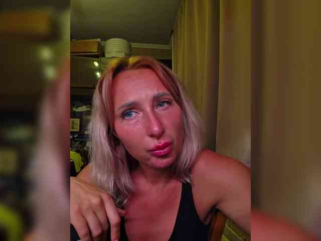 Valeriah Sex Cam Show