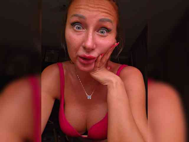 Valeriah Sex Cam Show