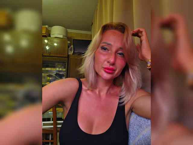 Valeriah Sex Cam Show