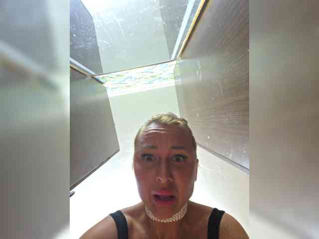 ARotikA1 webcam