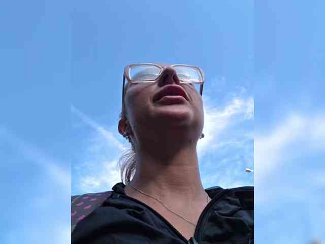 Valeriah Sex Cam Show