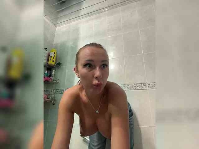 Valeriah Sex Cam Show