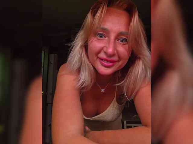 Valeriah Sex Cam Show