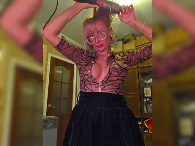 Valeriah Sex Cam Show
