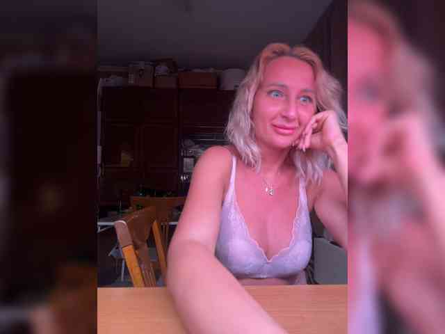 ARotikA1 webcam