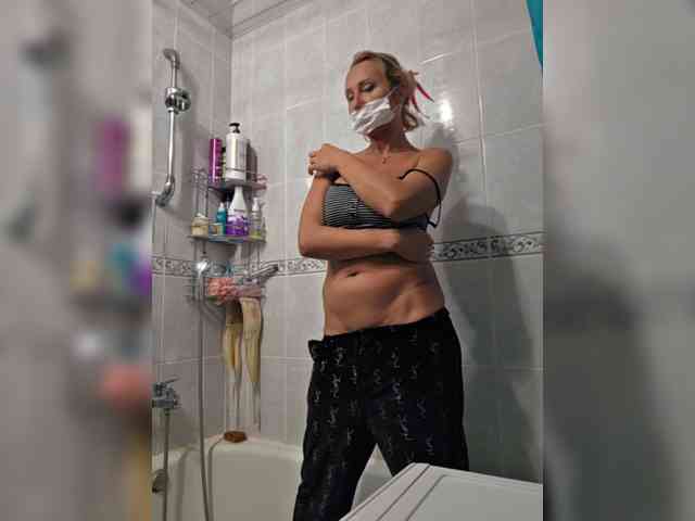 Valeriah Sex Cam Show